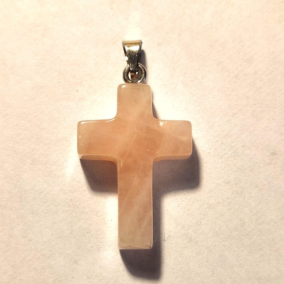 None Jewelry - Rose Quartz Pendant